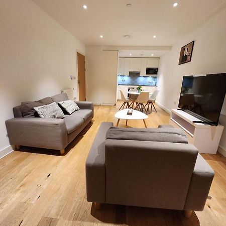 Kaf Luxury Apartment Лондон Экстерьер фото